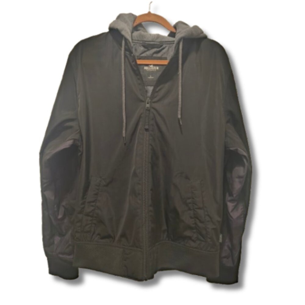 Hollister California bomber jacket hoodie, black & black/gray camo sleeves